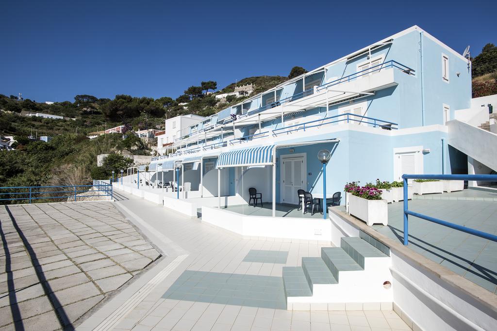Magi - Appartamenti Maga Circe Ponza Exterior foto